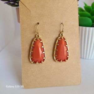 Gold Tone Coral Teardrop Dangle Earrings Women's Jewelry Fashion Accessory